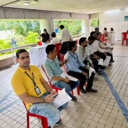 Blood Donation camp in Mumbai by a Charitable trust - Centrum Foundation